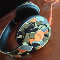 Cuffie per musica new wave