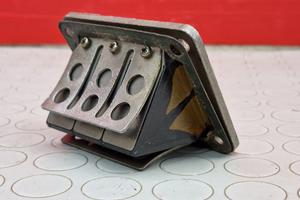 PACCO LAMELLARE YAMAHA YZ 125 1983 1984 YZ125 1985