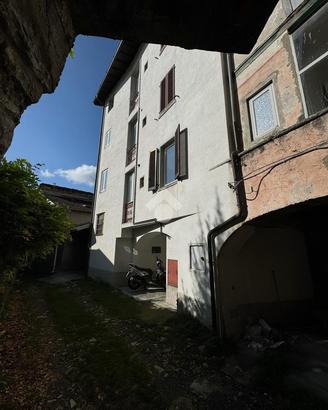 3 LOCALI A CENTRO VALLE INTELVI