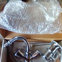 Rubinetto Bidet Monoforo con Flessibili e Scarico 