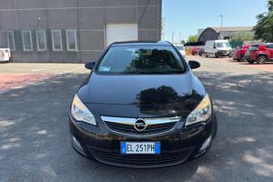 Opel Astra 1.4 Turbo 140CV 5 porte Cosmo
