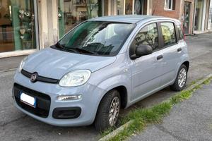 Fiat Panda easy grigia luglio 2019