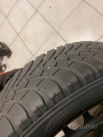 Kit 4 Gomme Invernali 165/65 R14 + Cerchi