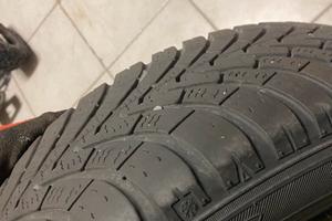 Kit 4 Gomme Invernali 165/65 R14 + Cerchi