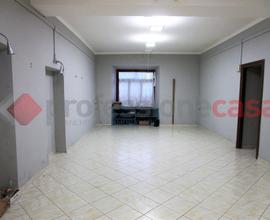 Negozio San Giuliano Terme [AC700ACG]
