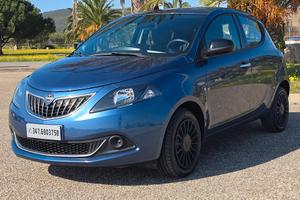 Lancia Ypsilon 1.0 FireFly 5 porte S&S Hybrid Ecoc