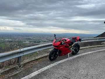 Ducati Panigale 899