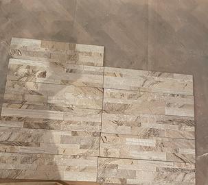 Piastrelle da rivestimento interni