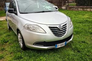 Lancia Ypsilon 12cc benz