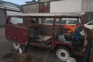 VOLKSWAGEN T2 - 1970/1978 - pulmino da restaurare
