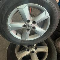 cerchi con gomme per Nissan qashqai