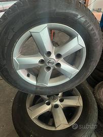 cerchi con gomme per Nissan qashqai