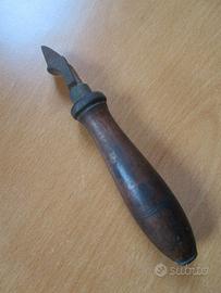 Antico attrezzi da calzolaio (?)