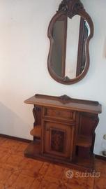 Mobile antico/credenza con ripiani e specchio