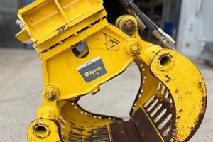 PINZA SELEZIONATRICE ROTATIVA EPIROC MG800