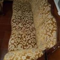 divano tre posti + due poltrone