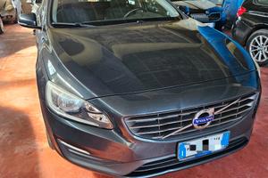 Volvo V60 D2