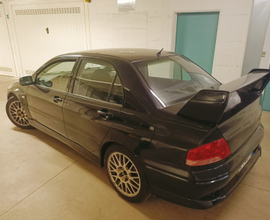 Mitsubishi lancer evo 7