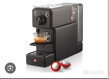 macchinetta caffé illy x3 NUOVA mai aperta