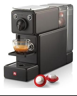 macchinetta caffé illy x3 NUOVA mai aperta