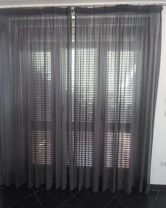 Tende grigie misto lino e seta