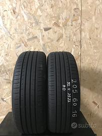 2 GOMME 205 60 16 TRACMAX