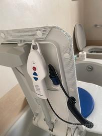 Sollevatore elettrico x disabili da vasca