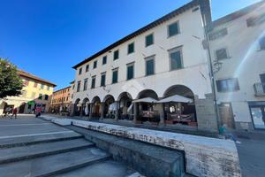 2 LOCALI A BARBERINO DI MUGELLO