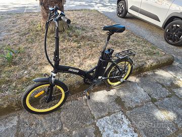 bici elettrica a pedalata assistita