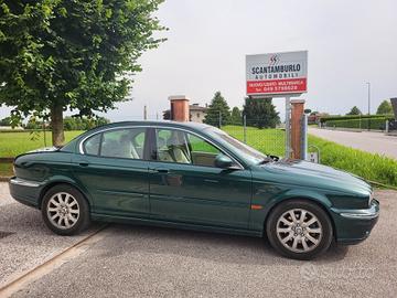 Jaguar X-Type 2.5 GPL ISCRITTA ASI