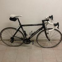 Bici da corsa Bianchi full carbon
