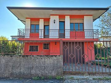Casa indipendente