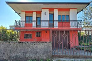 Casa indipendente