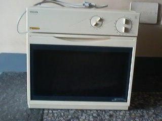 VINTAGE: Microonde PHILIPS "Space Cube 40"