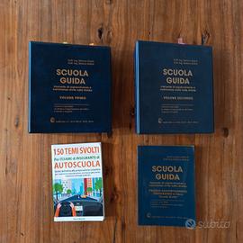 Manuale per istrutori e insegnanti di scuola guida