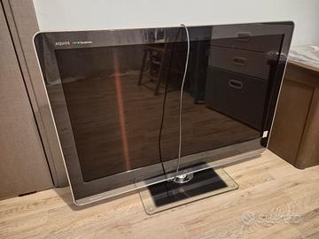 TV SHARP AQUOS QUATTRON LC-40LE833E 102CM