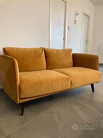 Divano due posti
