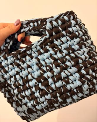 Borsa a uncinetto
