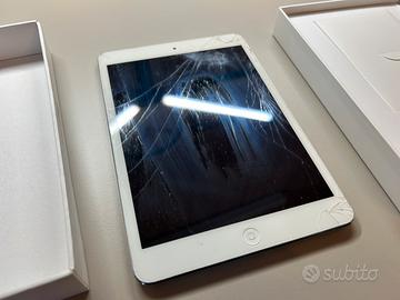 iPad mini 1st gen schermo da sostituire