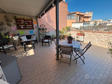 Comodo 2 vani con terrazzo zona Uditore