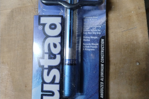 Bilancia nautica Mustad 25 LB