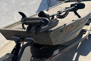 John boat Tracker Topper 1542 pronta pesca