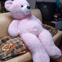 Orso gigante di peluche