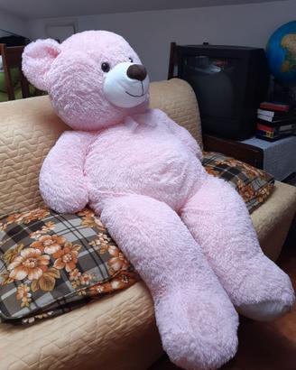 Orso gigante di peluche