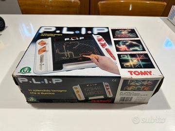 P.l.i.p la Lavagna luminosa Tomy Giochi Preziosi
