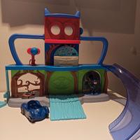 Base Pj masks quartier generale con Gattoboy