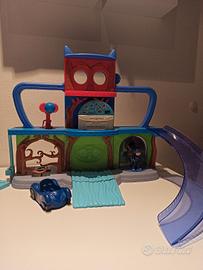 Base Pj masks quartier generale con Gattoboy