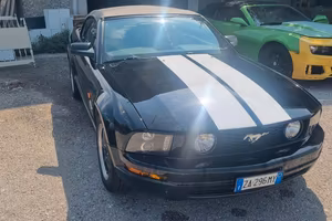 Ford Mustang  4.0 V6 Cabrio 