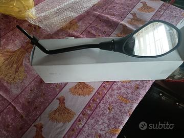 Specchietti per scooter