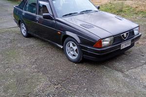 Alfa romeo 75 1.6 ie